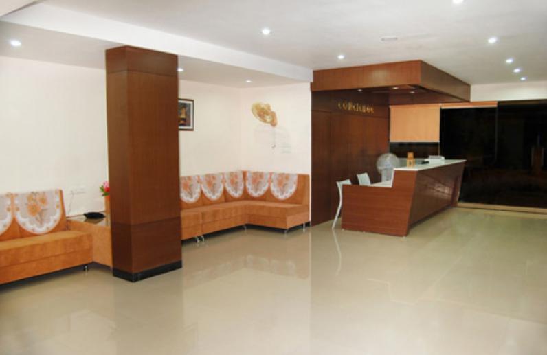 Balaji Grand Hotel Kakinada Ngoại thất bức ảnh