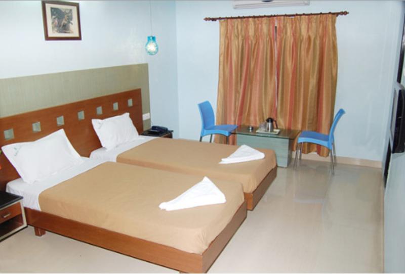 Balaji Grand Hotel Kakinada Phòng bức ảnh