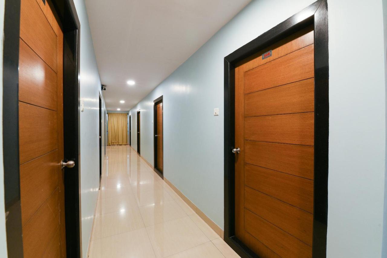 Balaji Grand Hotel Kakinada Ngoại thất bức ảnh
